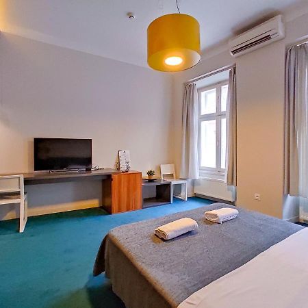Apartments Cilindar Загреб Экстерьер фото